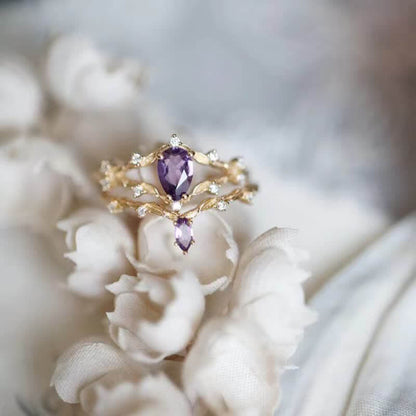 Vintage Floral Veiled Amethyst Ring