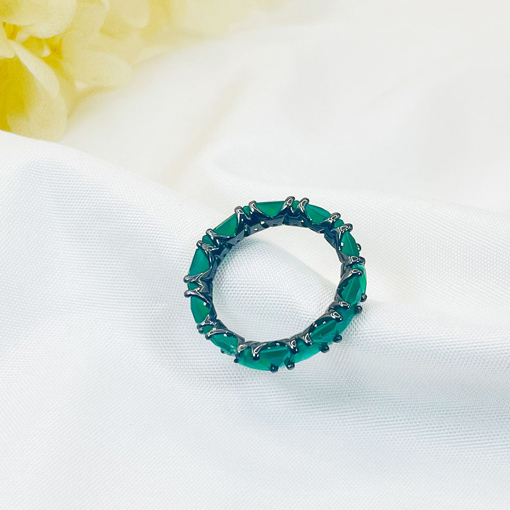 Simple Inlaid Dark Green Zircon Ring