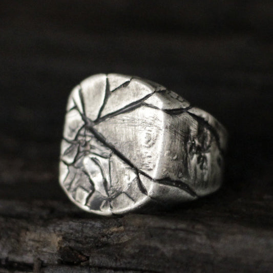 Vintage Men's Cracked Ring