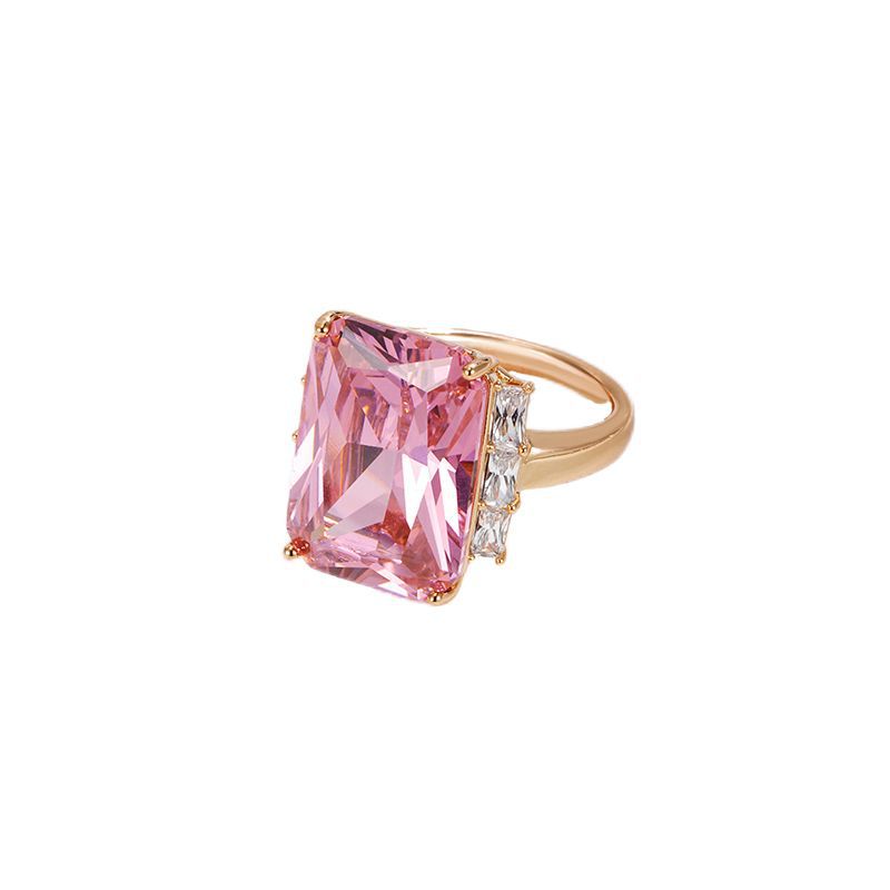 Women's Fashion Vintage Inlaid Zircon Ring