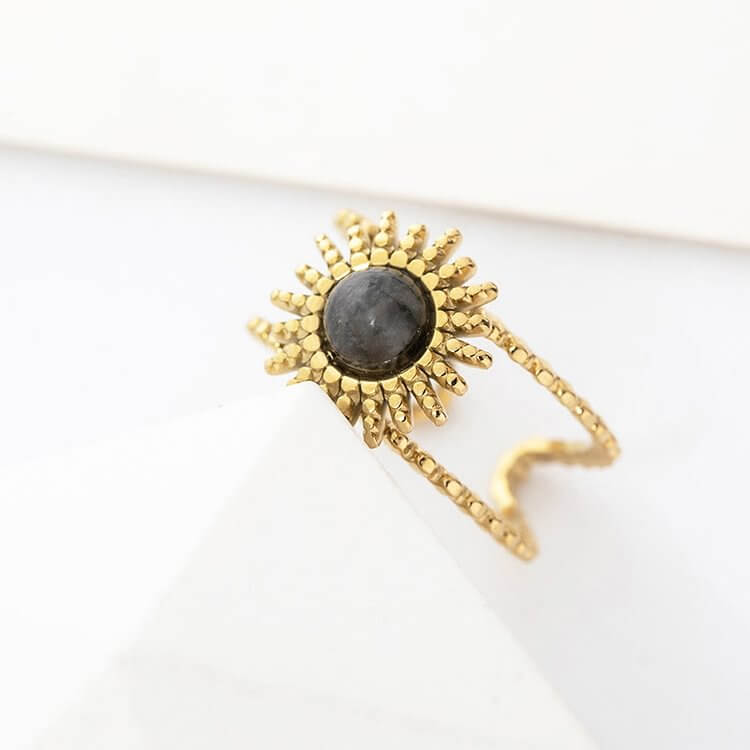 Sunflower Double Row Eight Pointed Star Gem Ring