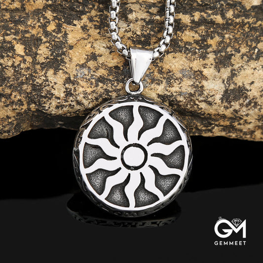 Vintage Titanium Steel Sunflower Circular Necklace