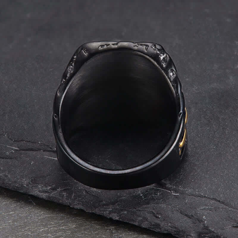 Men's Crack Lava Chain Ring