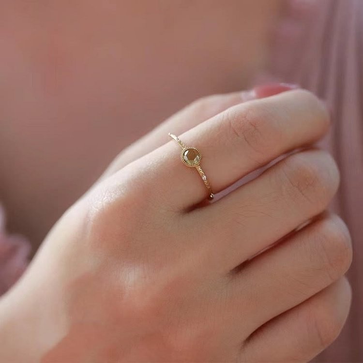 Natural Round Cut Green Peridot Ring