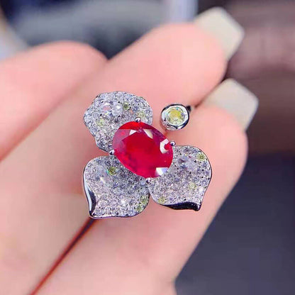 Light Luxury Micro-studded Three-leaf Flower Ring with Diamonds Red and Yellow Diamond Colored Jewel Ring