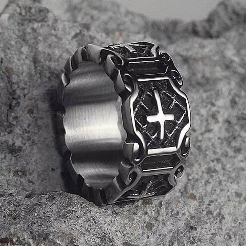 Retro Men's Cross Rhombus Ring