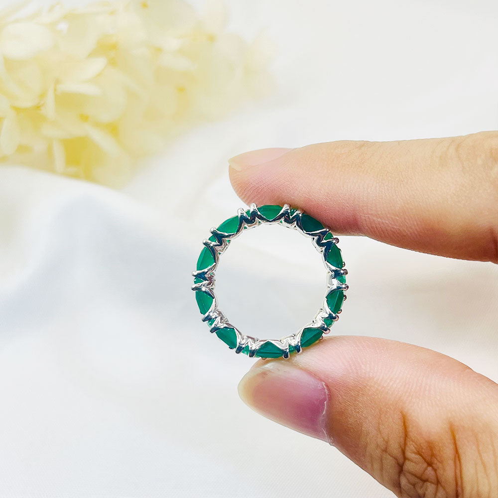 Simple Inlaid Green Zircon Ring