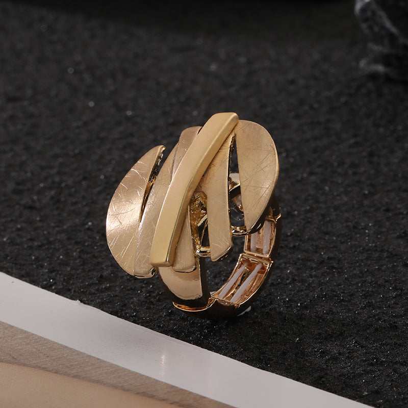 Ladies' Alloy Rings with Geometric Hollowed-out Loose-cut Fashion Trend Advanced