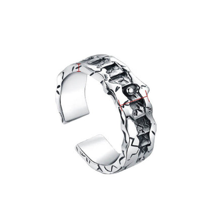 Retro Abyss Irregular Crack Band Ring