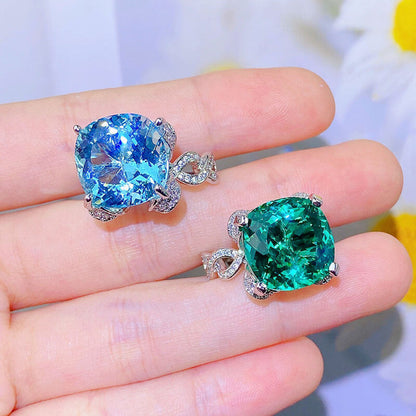 Imitation Natural Aquamarine Topaz 15 Carat Imitation Emerald Colored Gemstone Ring