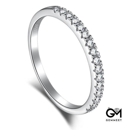 925 Sterling Silver Fine Zircon V-finger Ring