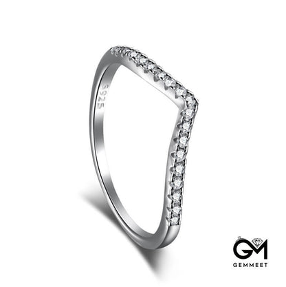 925 Fine Silver Zircon V Ring