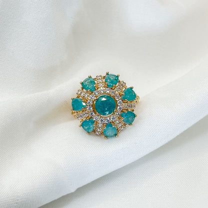 Golden Round Seven Flowers Light Blue Zircon Ring