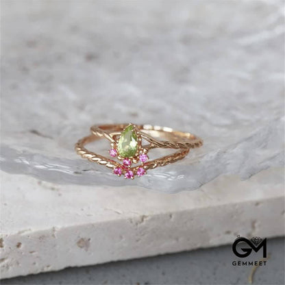 Women's 2Pcs Dainty Peridot Stacking Ring Set