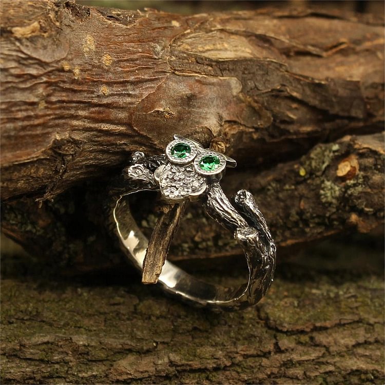 Emerald Owl On The Branch Engagement Ring