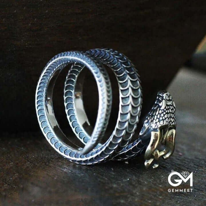 Powerful Norse Guardian: Jörmungandr Snake Ring