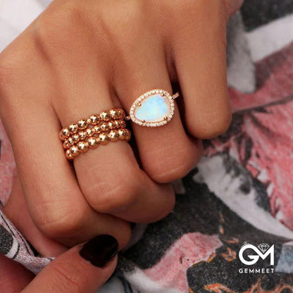 Temperament Moonstone Magic Ring