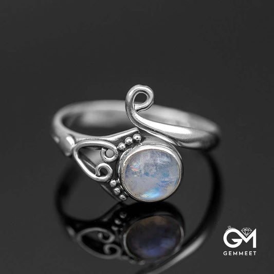 Round Cut Moonstone Retro Ring