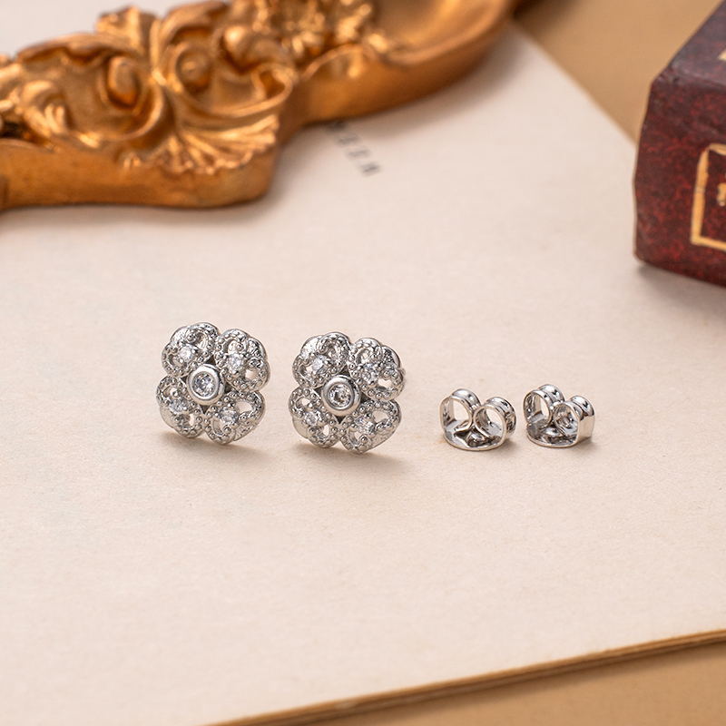 Exquisite Vintage Woven Lace Stud Earrings