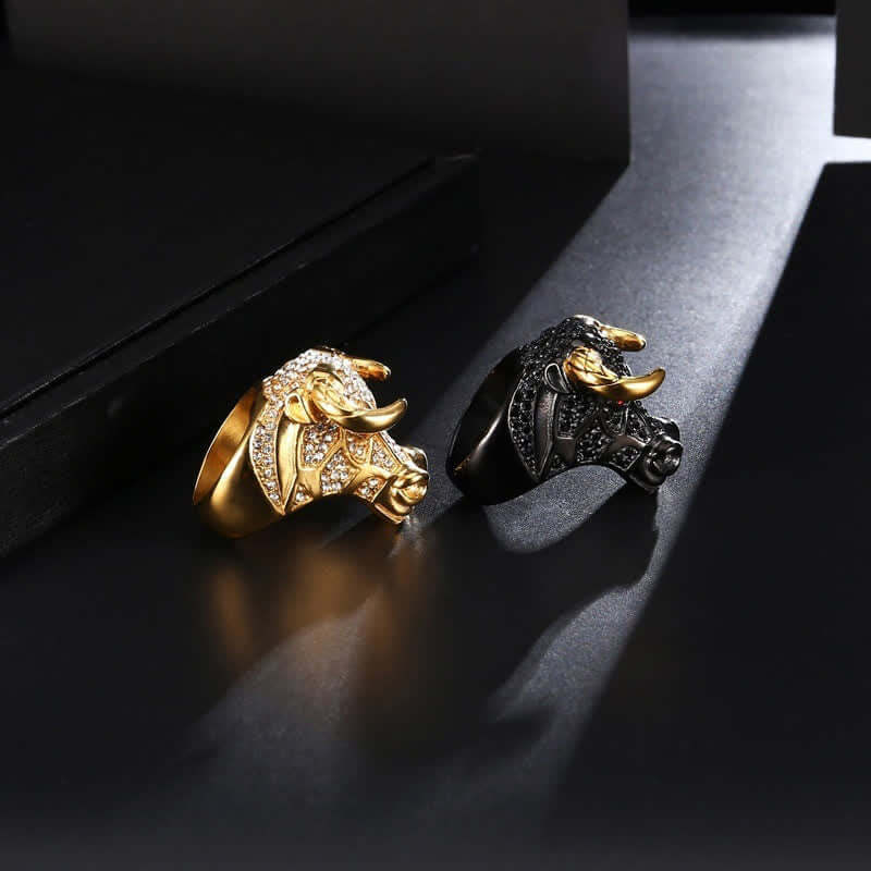 Men's White Cubic Zirconia Black Bull Head Ring