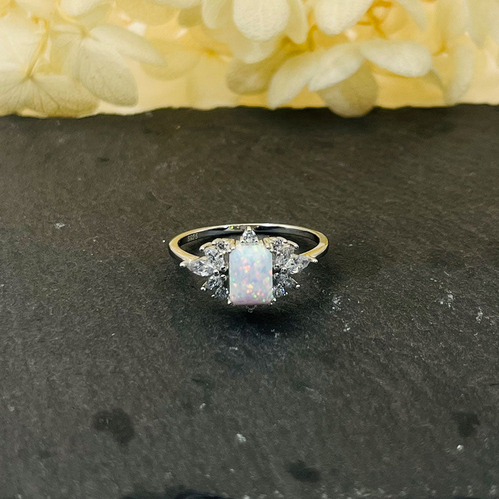 S925 Silver Opal  Inlaid Zircon Ring