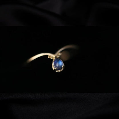 Faux Natural Blue Moonstone Niche Design Ring