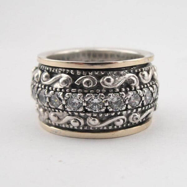 Vitange Carved Ring