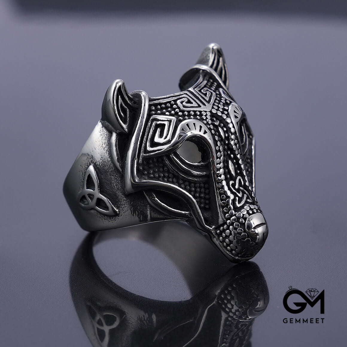 Personality Retro Overbearing Direwolf Ring