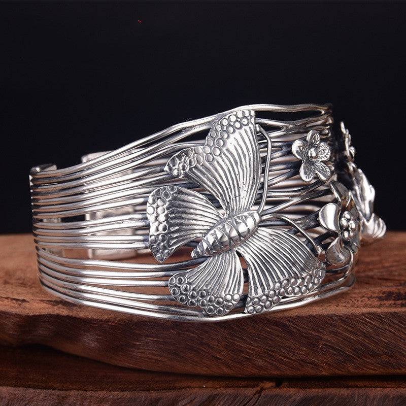 Vintage Butterflies Brushed Hollow Bracelet