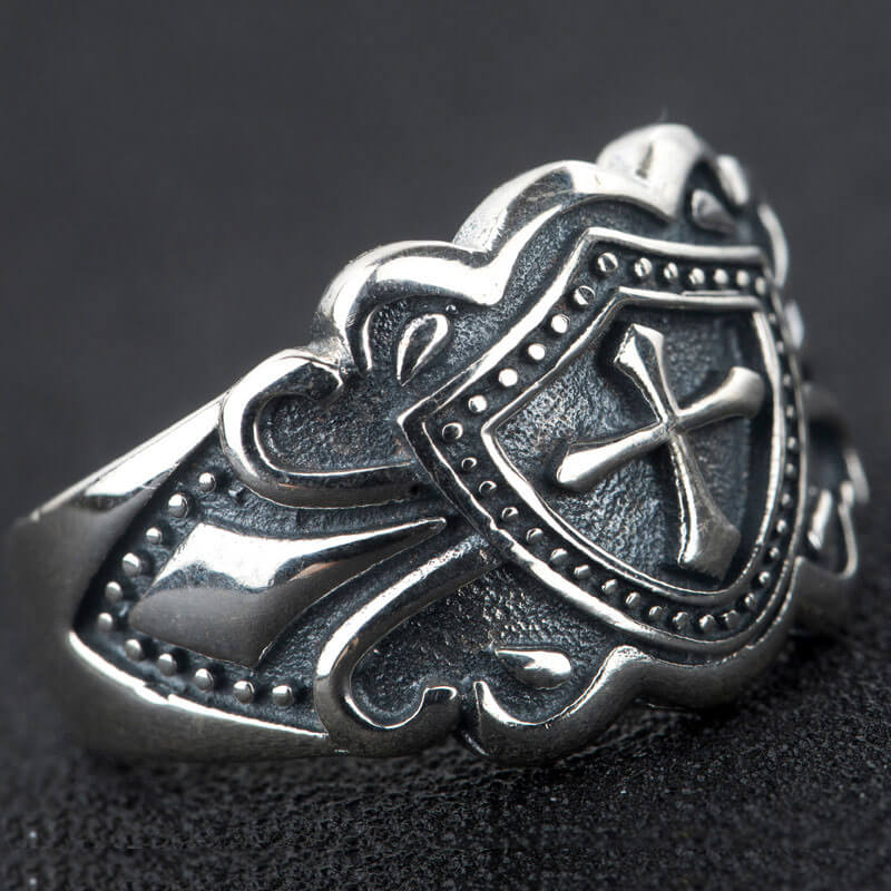 Vintage Men's Crusader Shield Ring