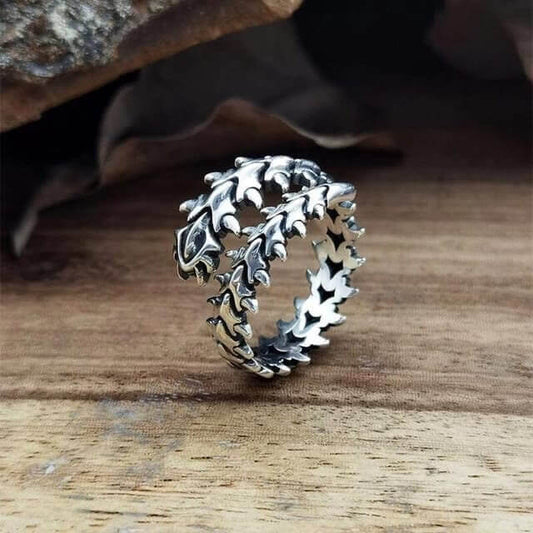 Gothic Punk Winding Centipede Ring