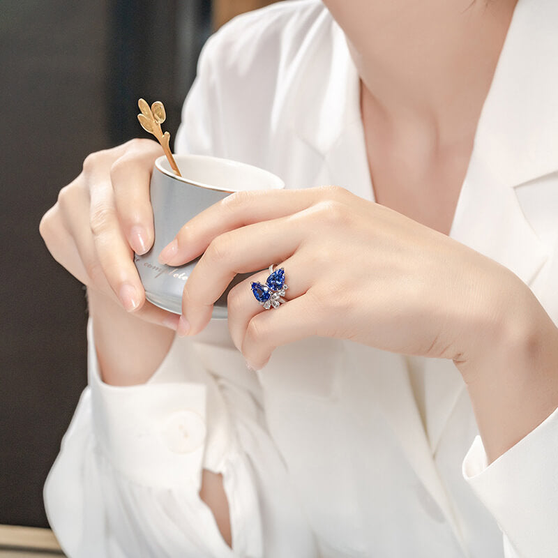 New Temperament Light Luxury Double Diamond Tanzanite Blue Water Drop Pear-shaped Simulation Sapphire Color Treasure Ring