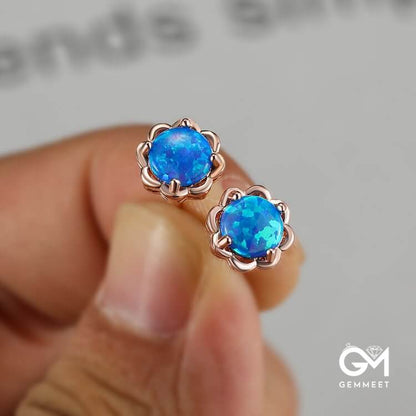 925 Silver Four Claw Opal Luxury Earrings