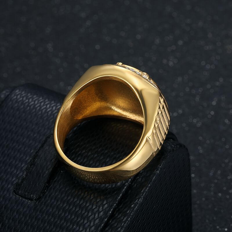 Stainless Steel Vacuum Gold-plated Inlaid Cubic Zirconia Eagle Domineering Men's Ring