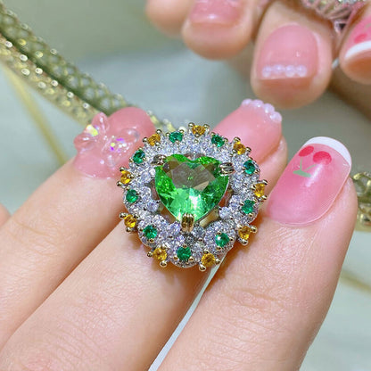 Imitation Green Peridot Ring Micro-inlaid Peridot Heart-shaped Small Fragrance and Colorful Treasure Ring