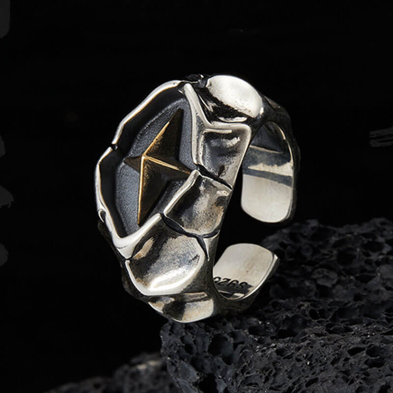 "Tearing Starlight" Retro Men's Gold Cross Ring