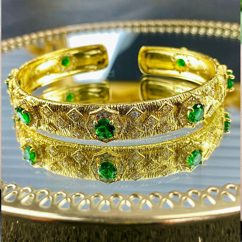 Handmade Butcher Silk Inlaid Zircon Opening Bracelet Women's Weaving Pattern Carved Gold Imitation Emerald Zircon Bracelet