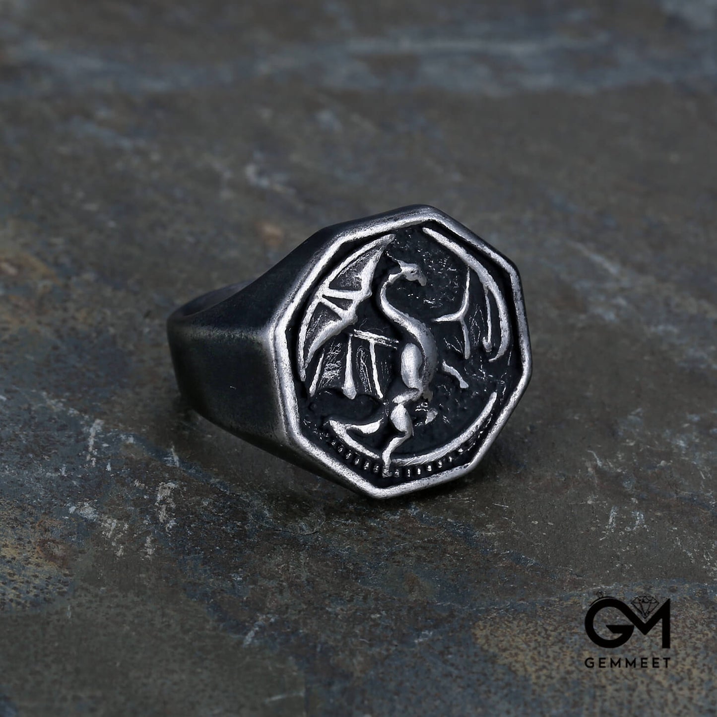 King's Mounted Dragon Titanium Steel Ring