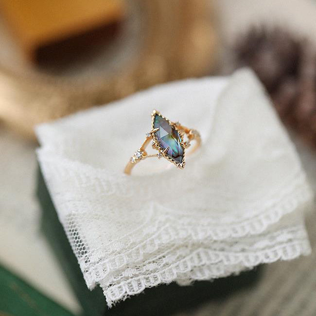 Symphony Abalone White Crystal 3D Ring