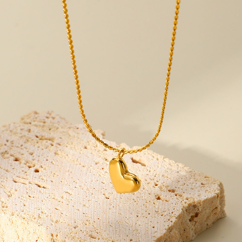 Golden Cute Heart Shape Pendant Necklace