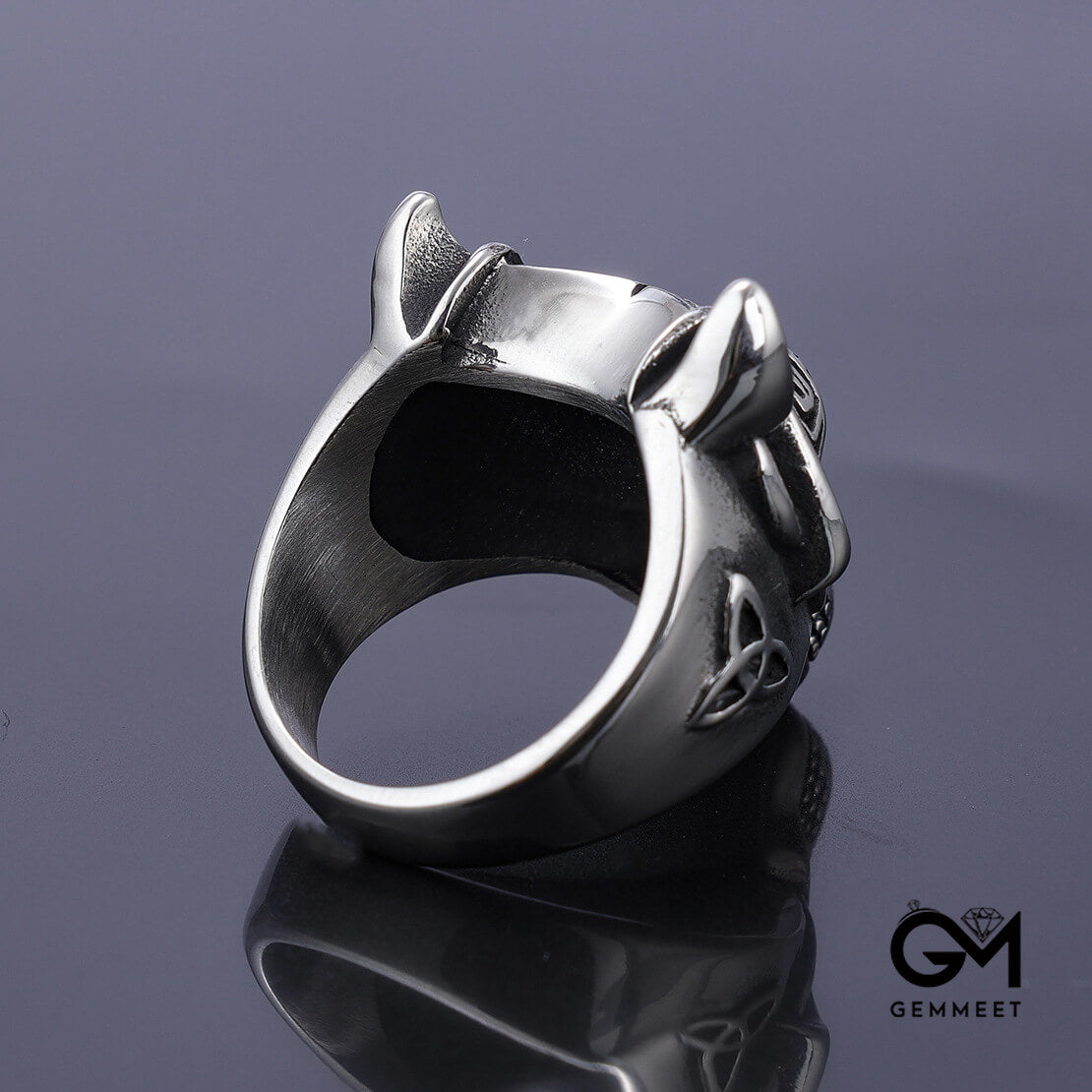 Personality Retro Overbearing Direwolf Ring