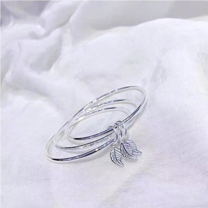 Frosted Leaf Closed Solid Bracelet