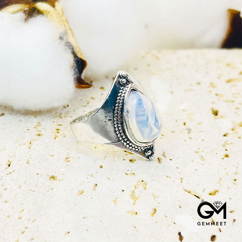 Simple Moonstone Retro Ring