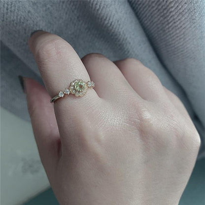 Inlaid Peridot Vintage Ring