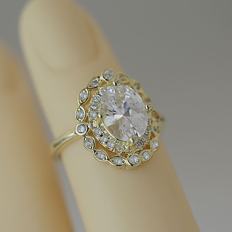 Ultra-Shiny Light Blue Topaz Ring