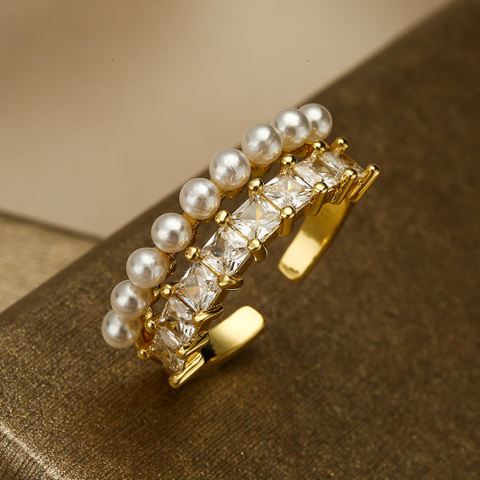 Full Stones & Pearls Special Type Ring