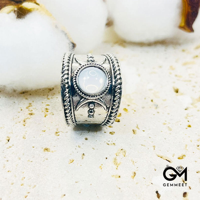 Fashionable Bohemian Moon Moonstone Ring