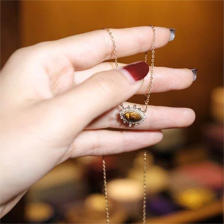 Natural Tiger Eye Palace Style Clavicle Necklace