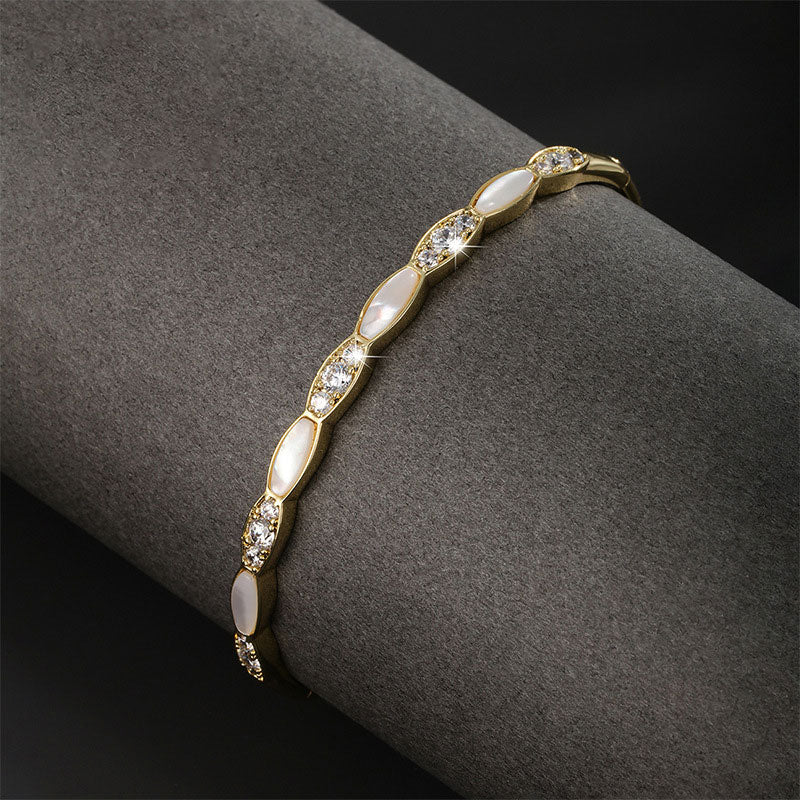 Simple and Stylish Geometric Mother-of-pearl Inlaid with Zirconium Bracelet