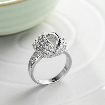 Round Shape Distortion Design Zircon Ring